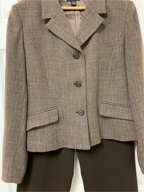 Alfani herringbone blazer and 2 Alfani solid brown pants S14P